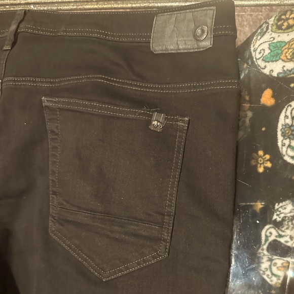 BUFFALO™️ by David Bitton®️Men's Ash-X Slim-Stretch Black Denim Men's Jean🦬 - Picture 13 of 15